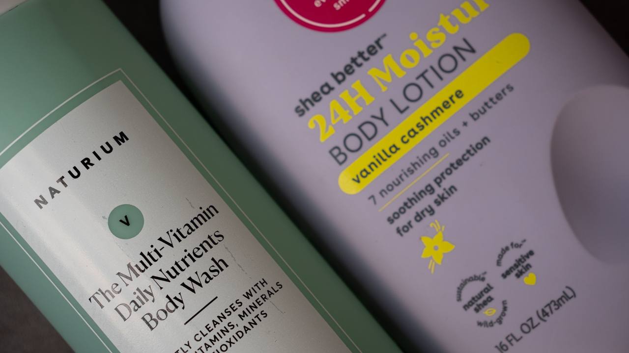 body skincare hero desktop